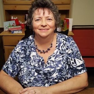 Meet your Posher, Leigh